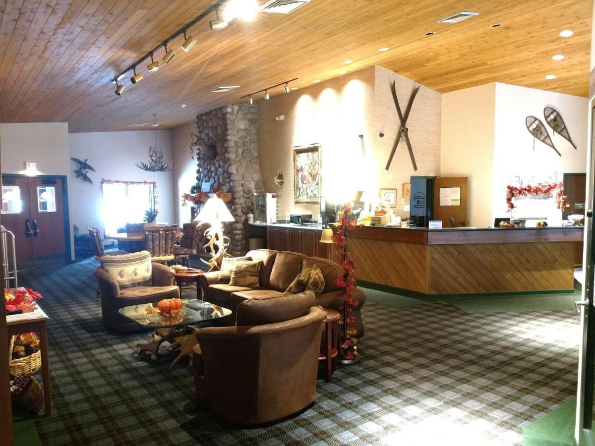 Saint Germain Whitetail Lodge מראה חיצוני תמונה